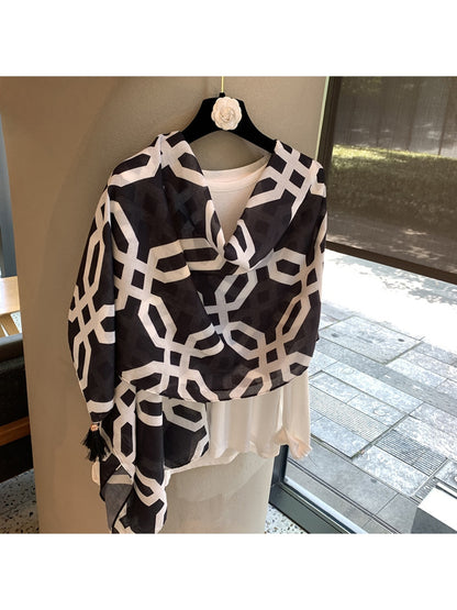 Scarvii - Geometric Print Layering Fashion Shawl