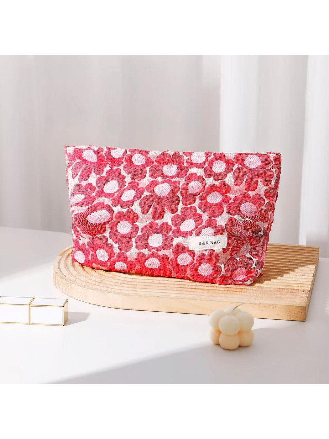 Cosbai - Sweet Style Floral Cosmetic Storage Bag