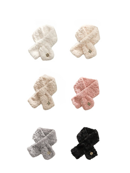 Scarvii - Checkerboard Fuzzy Pull-Through Scarf