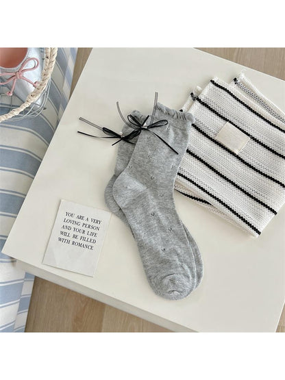 Rufia - Solid Color Heart Embossing Bow Crew Socks