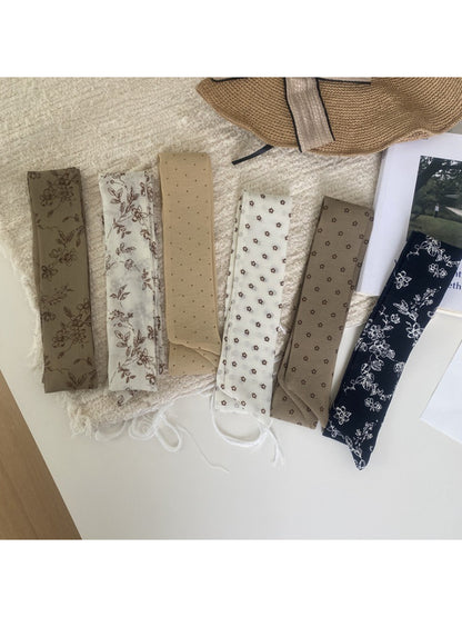 Scarvii - Minimal Floral Ribbon Skinny Scarf