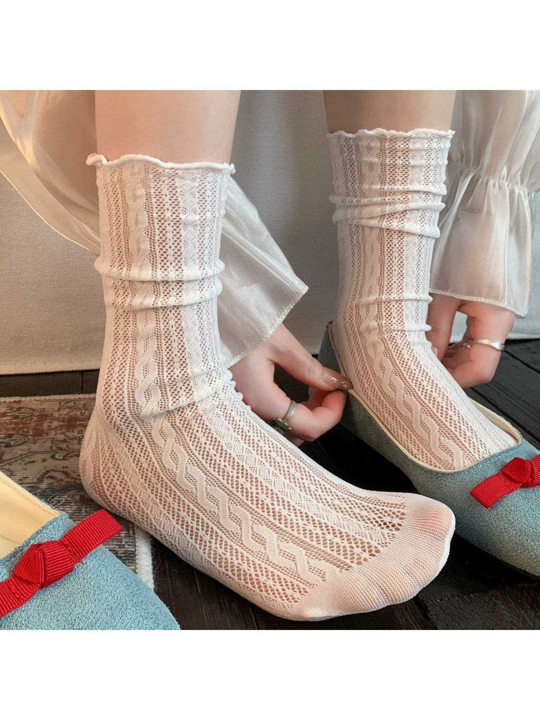 Rufia - Delicate Openwork Crew Socks