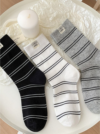 Rufia - Striped Puppy Mid-calf Socks - Cute & Stylish