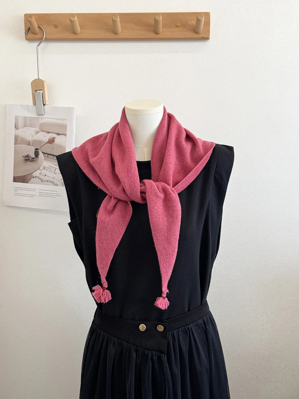 Scarvii - Knit Tassel Triangle Scarf
