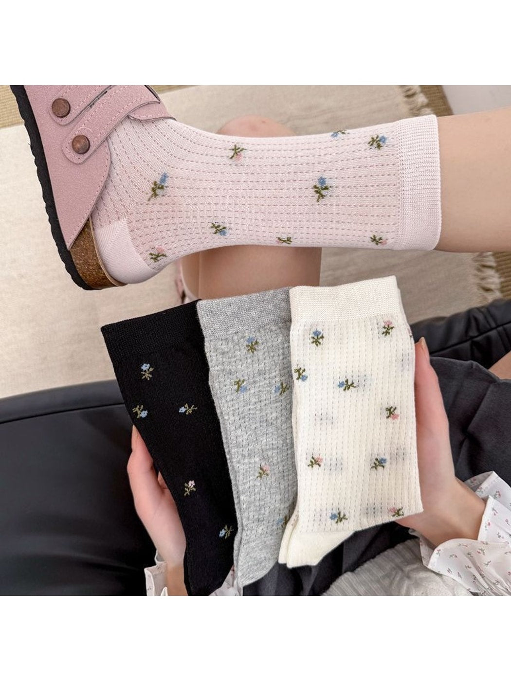 Rufia - Women's Floral Pattern Casual Socks