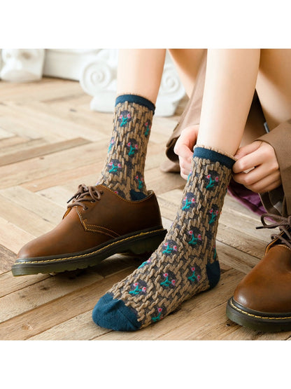 Rufia - Vintage Embroidered Mid-Calf Socks - Soft & Chic