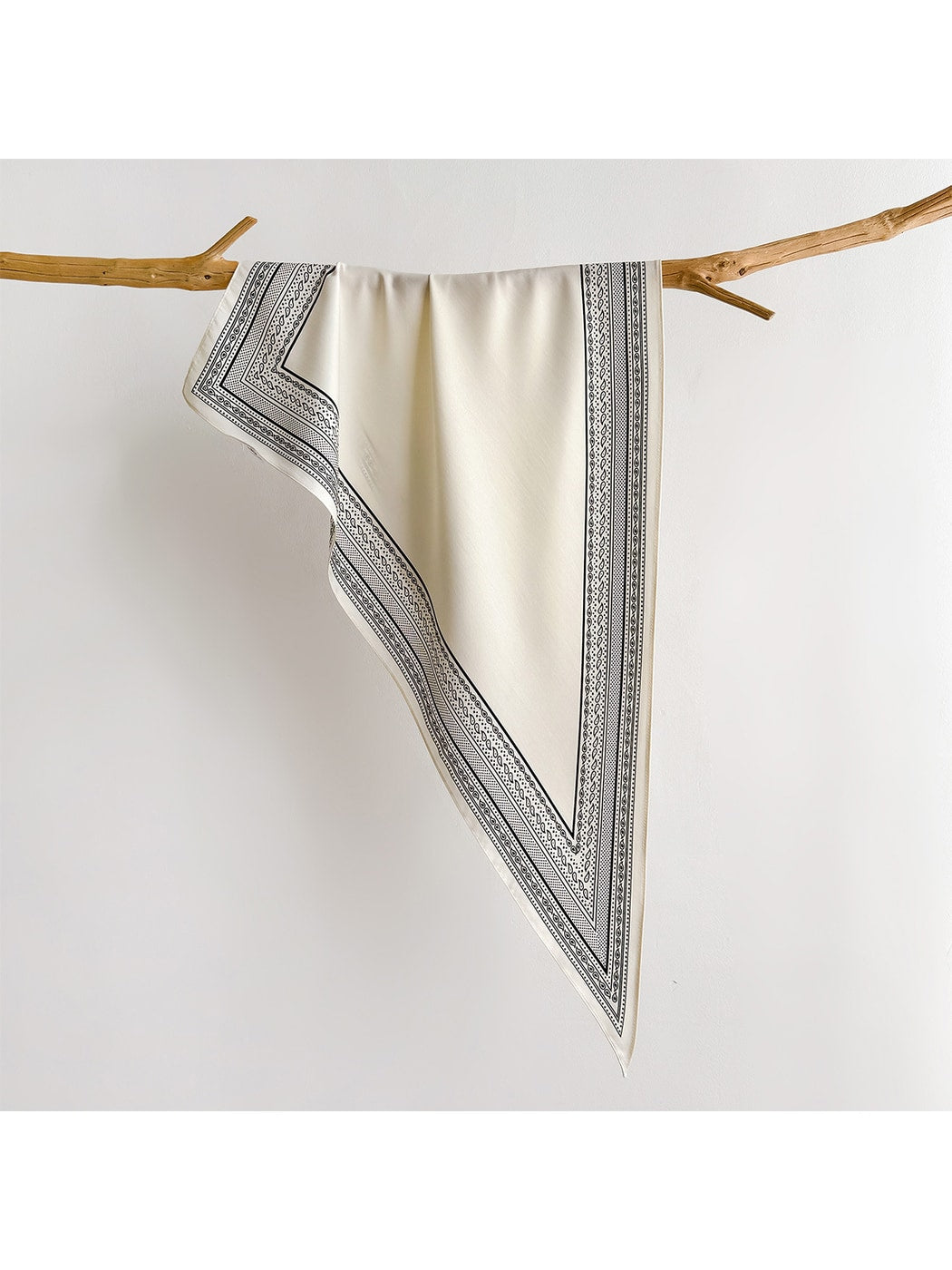 Scarvii Retro Printed Triangle Bandana Scarf product image