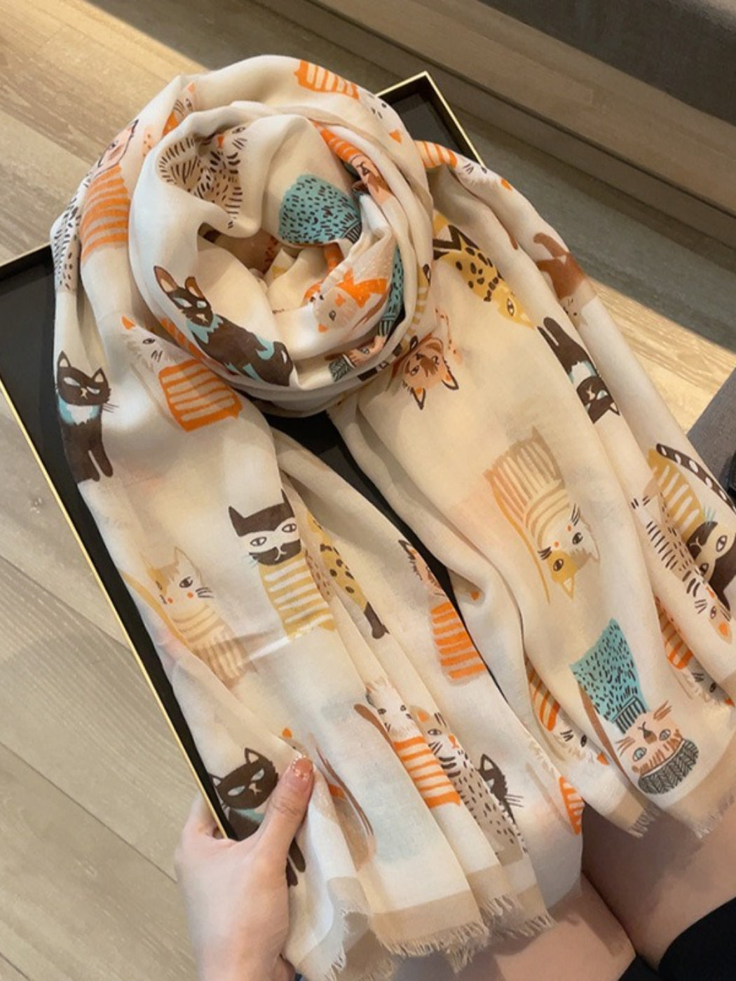 Scarvii - Playful Cat Print Scarf