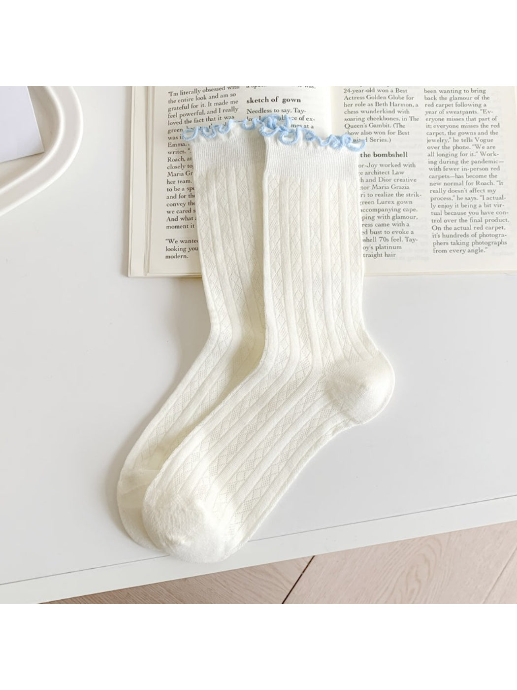 Rufia - Pastel Ruffle Edge Cable Knit Crew Socks