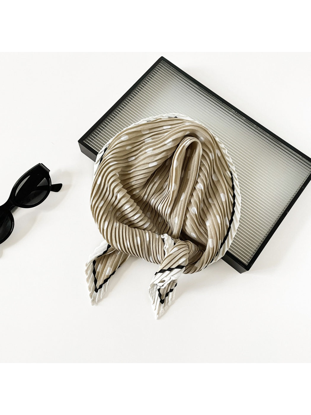 Scarvii - Polka Dot Pleated Scarf
