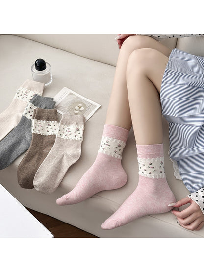 Rufia - Ditsy Floral Contrast Casual Crew Socks