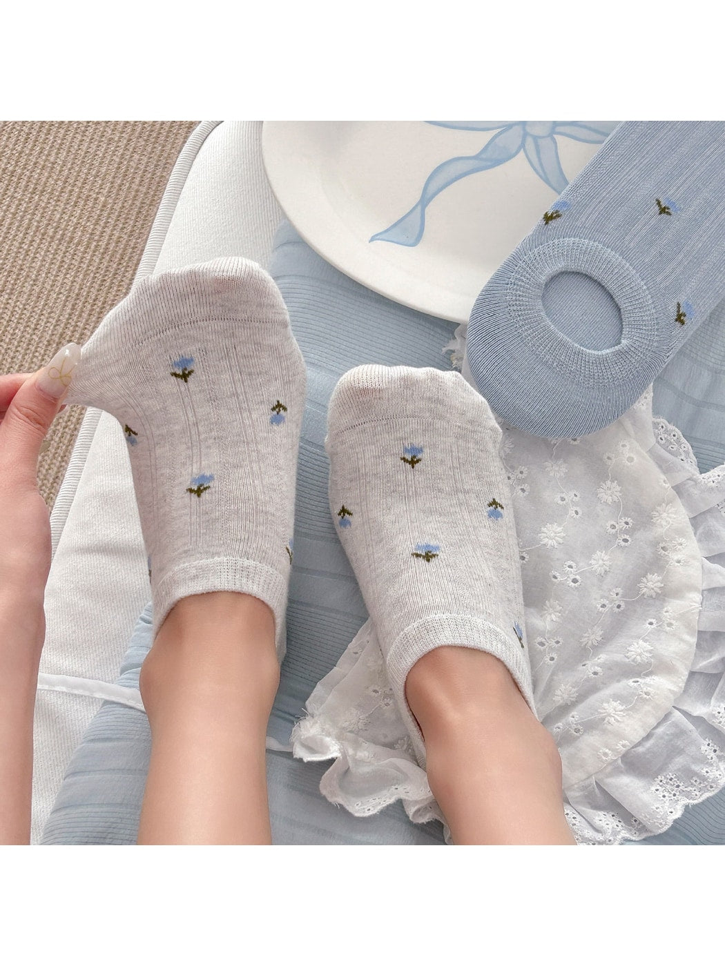 Rufia - Ditsy Floral Low Cut Women's No Show Socks