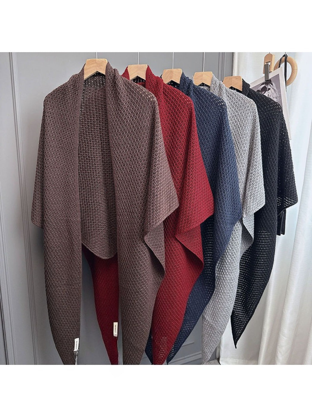 Scarvii - Cozy Open-Weave Winter Wrap