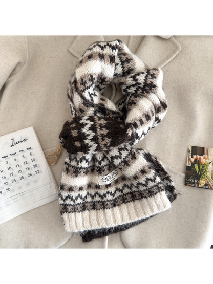 Scarvii - Nordic Fair Isle Fuzzy Scarf