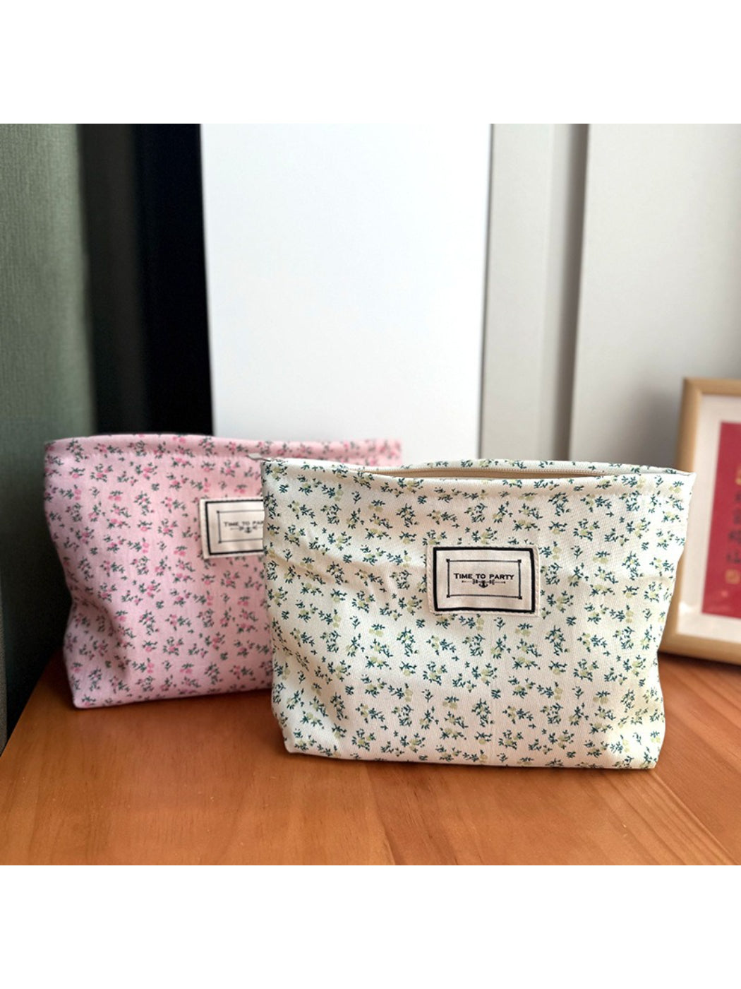 Cosbai - Soft Ditsy Floral Everyday Cosmetic Pouch