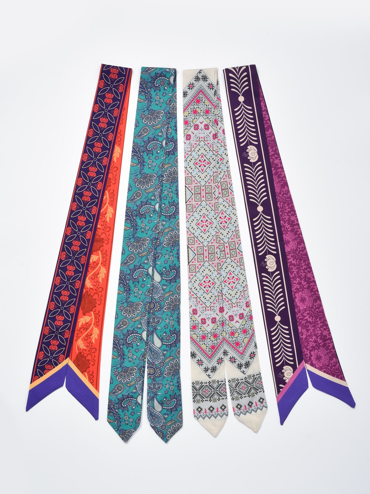Scarvii - Bold Contrast Pattern Skinny Scarf