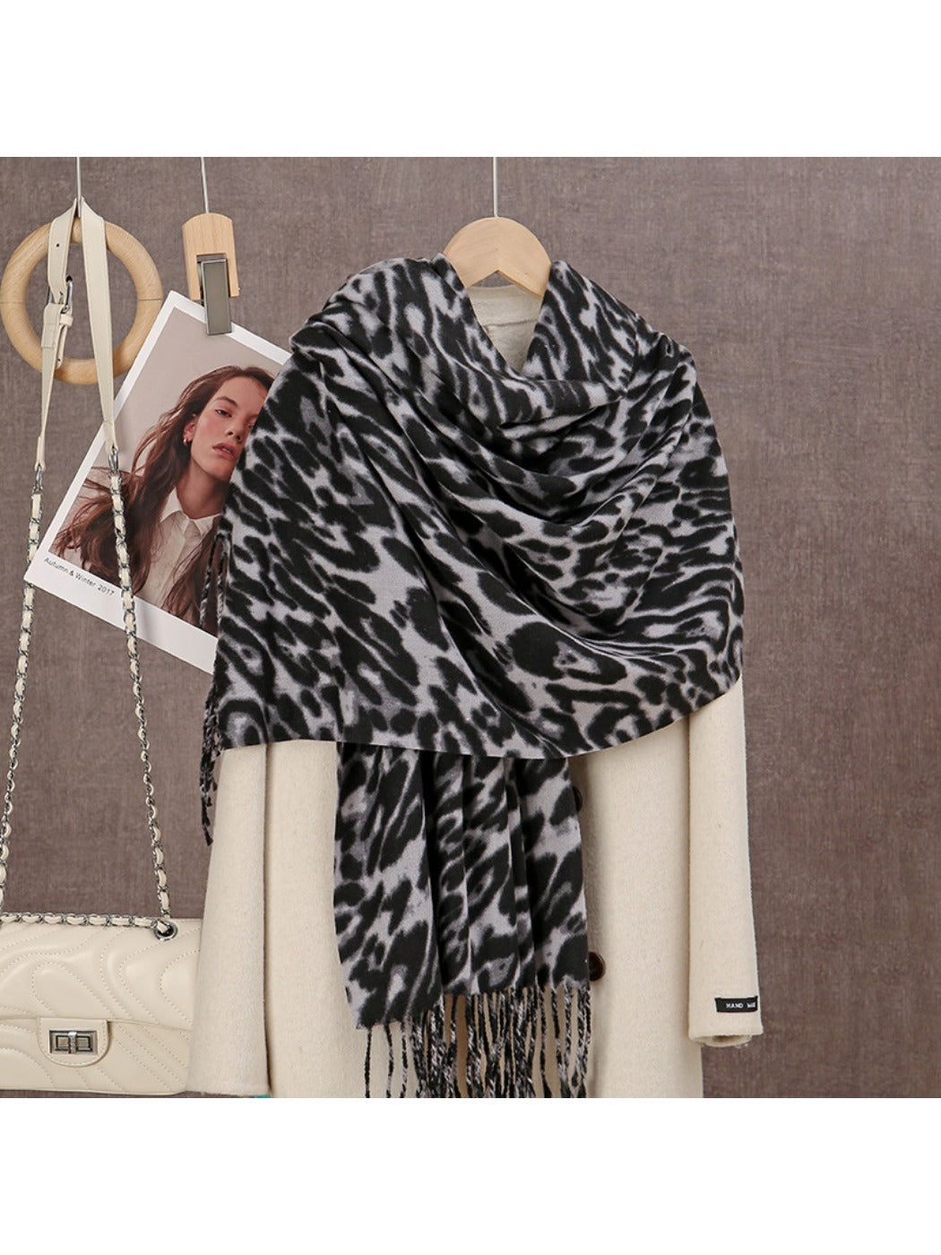 Scarvii - Leopard Print Winter Neck Scarf
