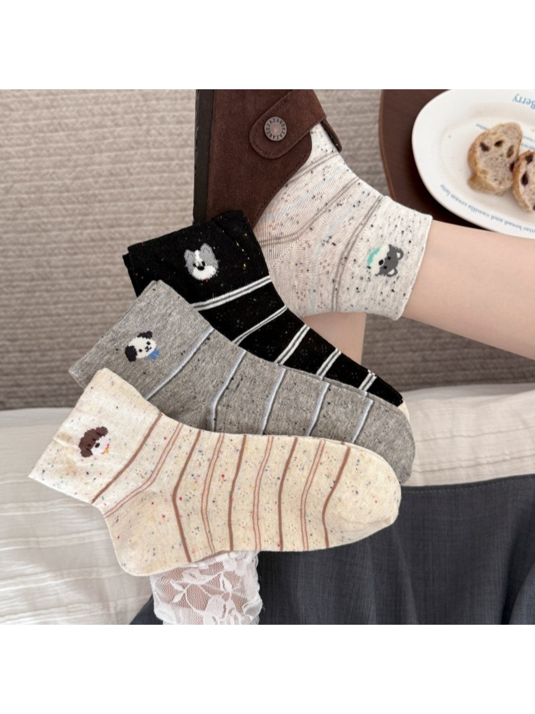 Rufia - Playful Dog Pattern Women's Ankle Socks