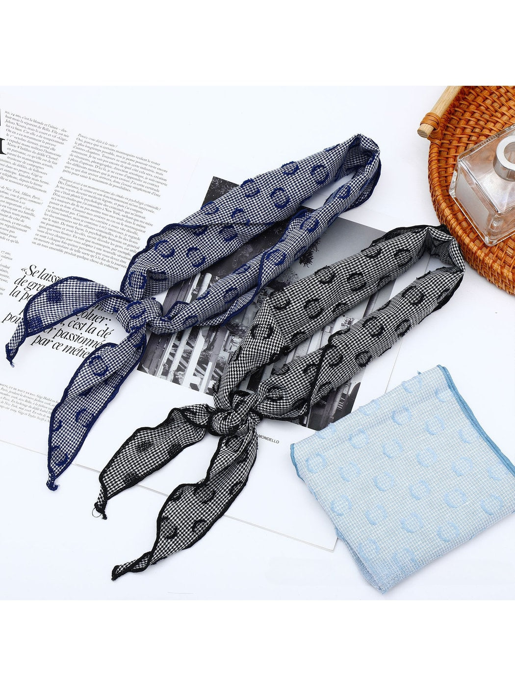 Scarvii - Printed Dot Detail Triangle Bandana
