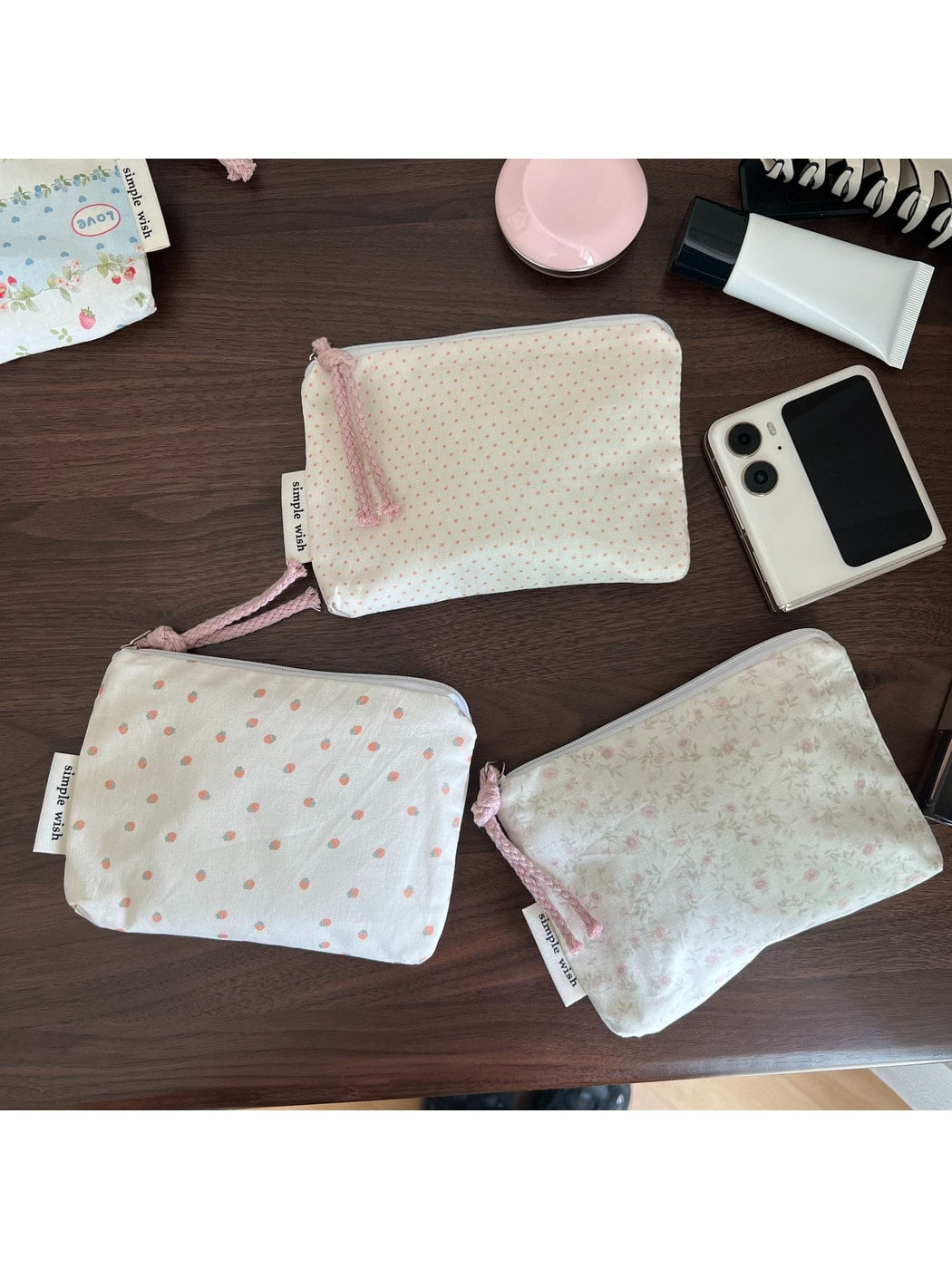 Cosbai - Sweet Pattern Zip Pouch Bag