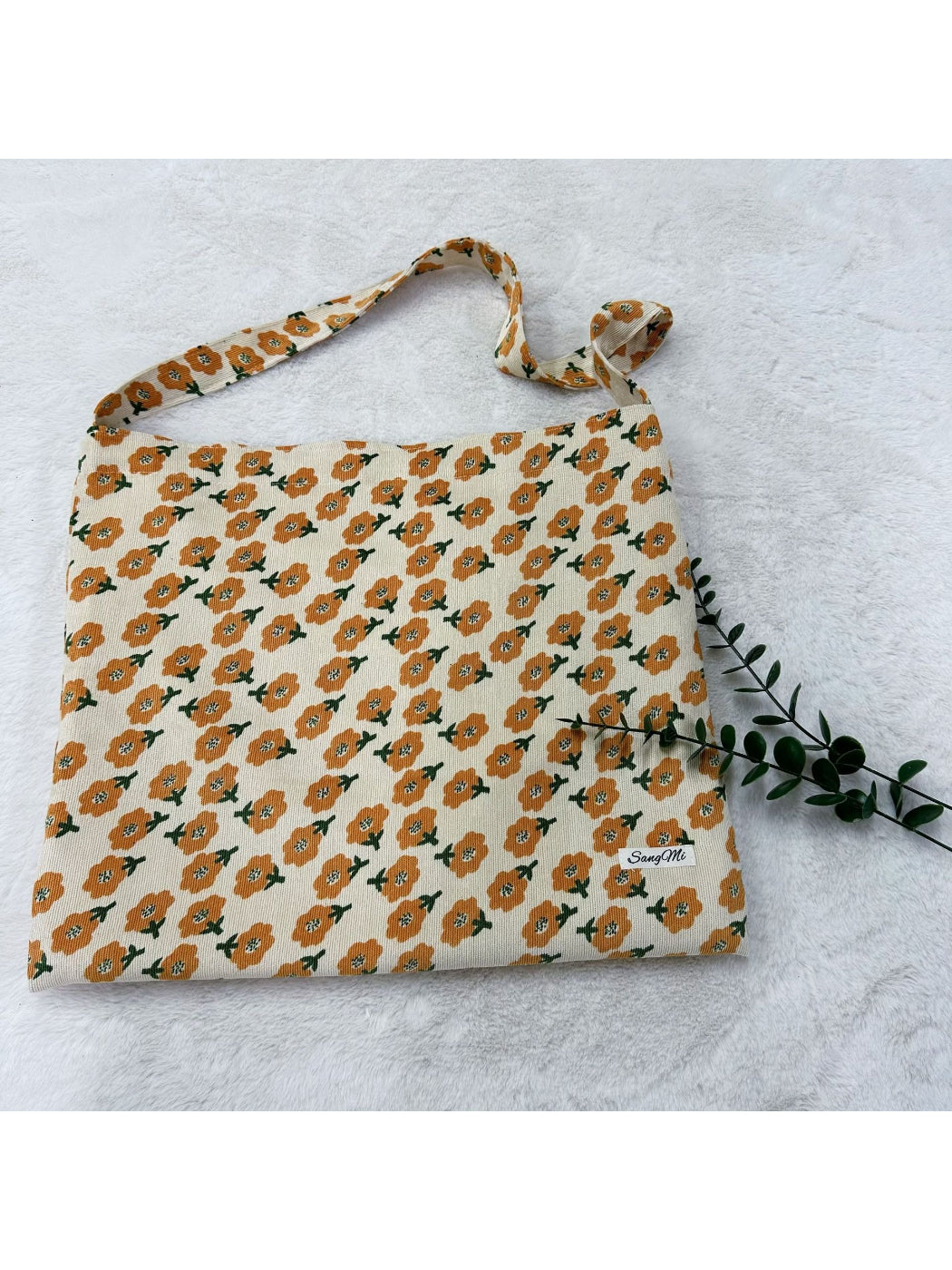 Cosbai - Floral Print Shoulder Bag