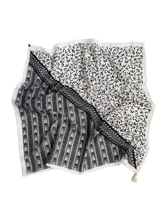 Scarvii - Colorblock Patchwork Pattern Square Scarf