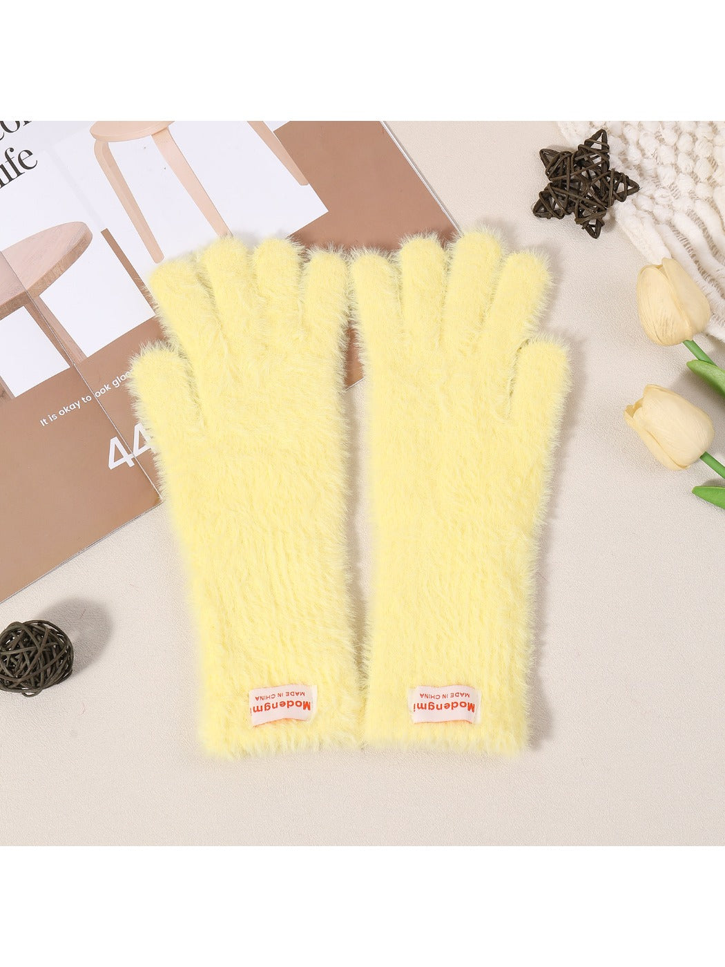 Gloving - Solid Color Plush Fuzzy Touchscreen Gloves