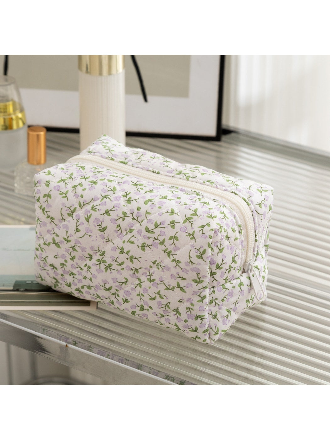 Cosbai - Fresh Style Floral Printed Cosmetic Organizer Bag