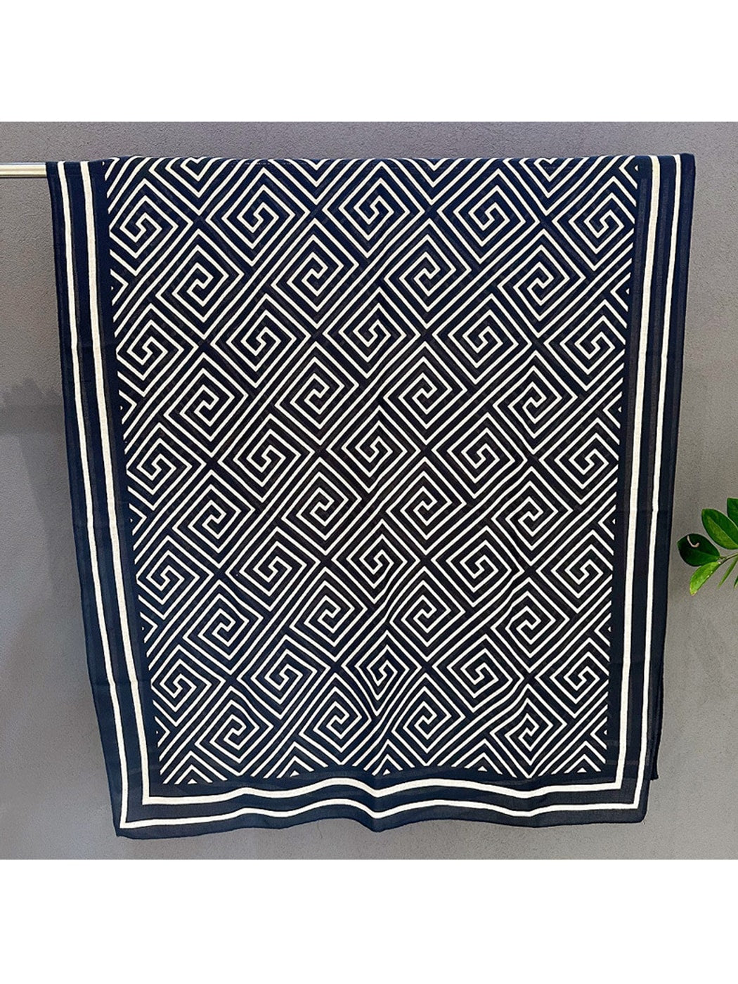 Scarvii - Lightweight Geometric Meander Pattern Wrap Scarf