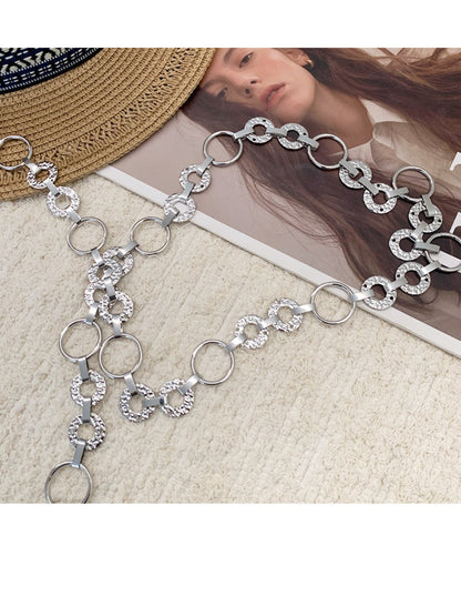 Model wearing Beco delicate pendant chain waist belt paired with casual outfit