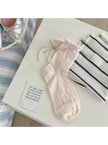 Rufia - Solid Color Heart Embossing Bow Crew Socks
