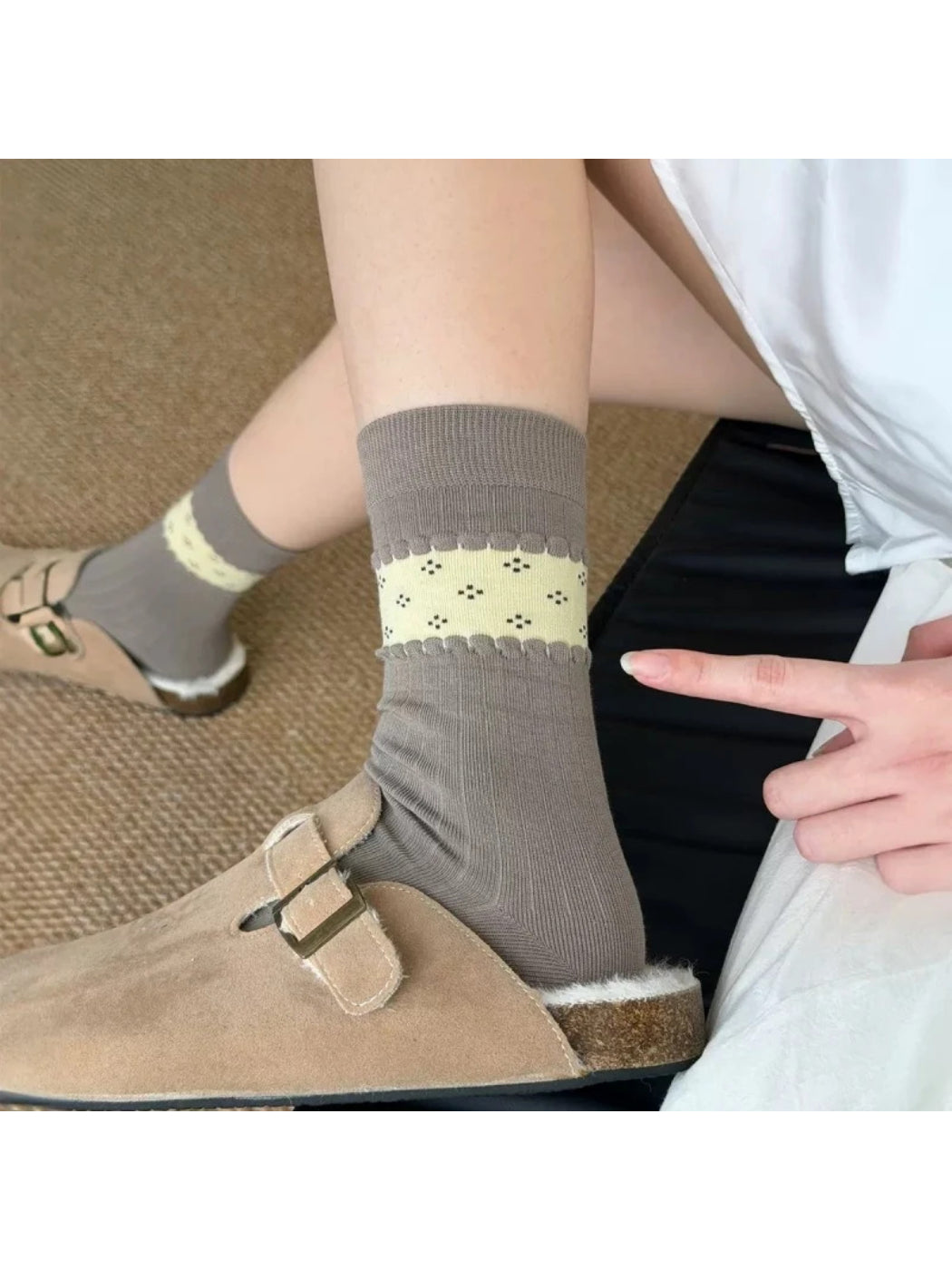 Rufia - Ribbed Cuff Trim Crew Socks