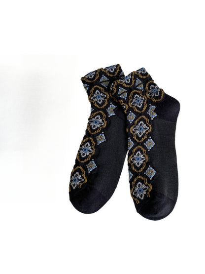 Rufia - Vintage Ankle Socks – Elegant & Breathable