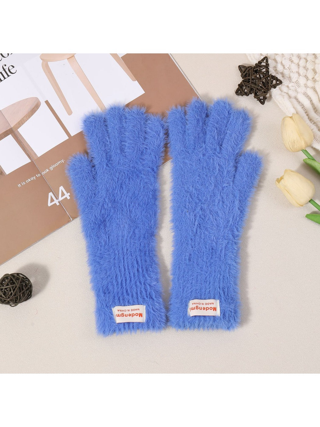 Gloving - Solid Color Plush Fuzzy Touchscreen Gloves