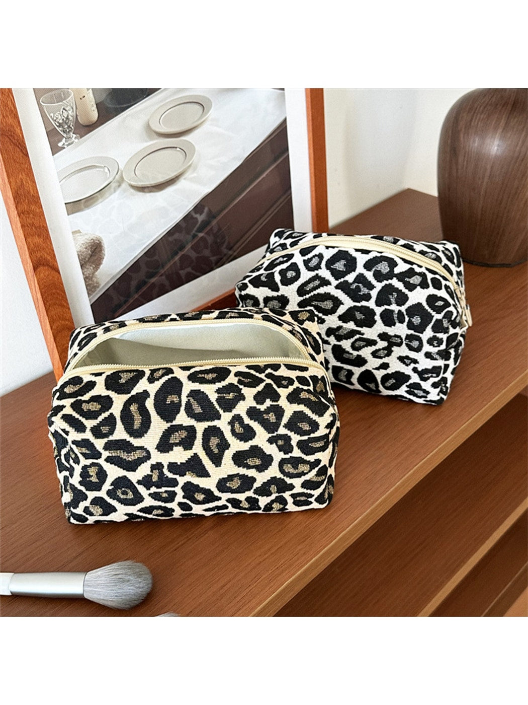 Cosbai - Leopard Print Zippered Rectangular Makeup Bag