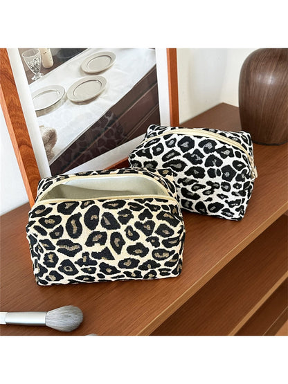 Cosbai - Leopard Print Zippered Rectangular Makeup Bag