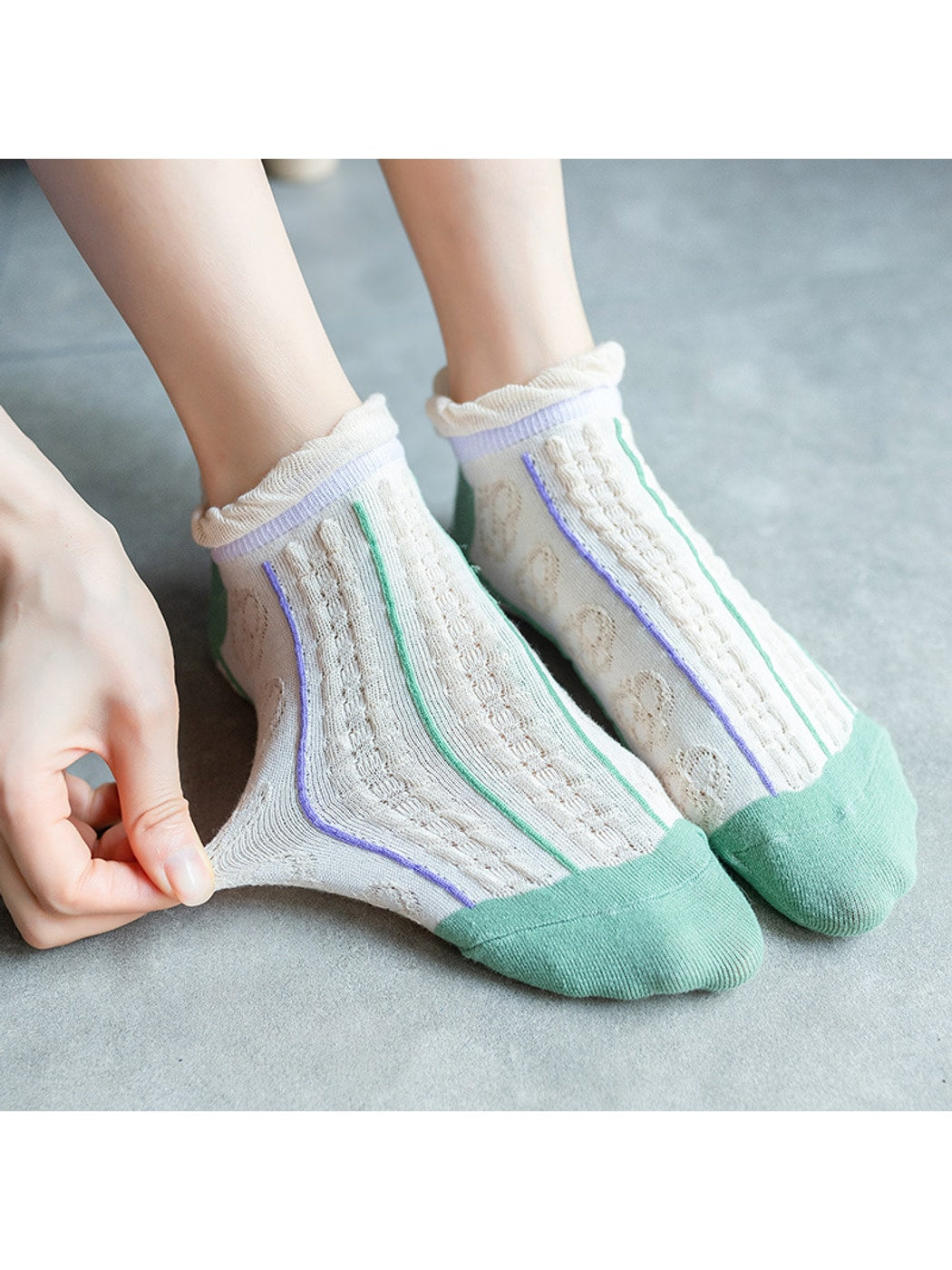 Rufia - Fresh Printed Ruffle Trim Ankle Socks
