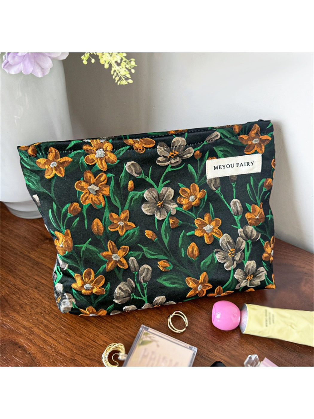Cosbai Vintage Flower Toiletry Bag product image