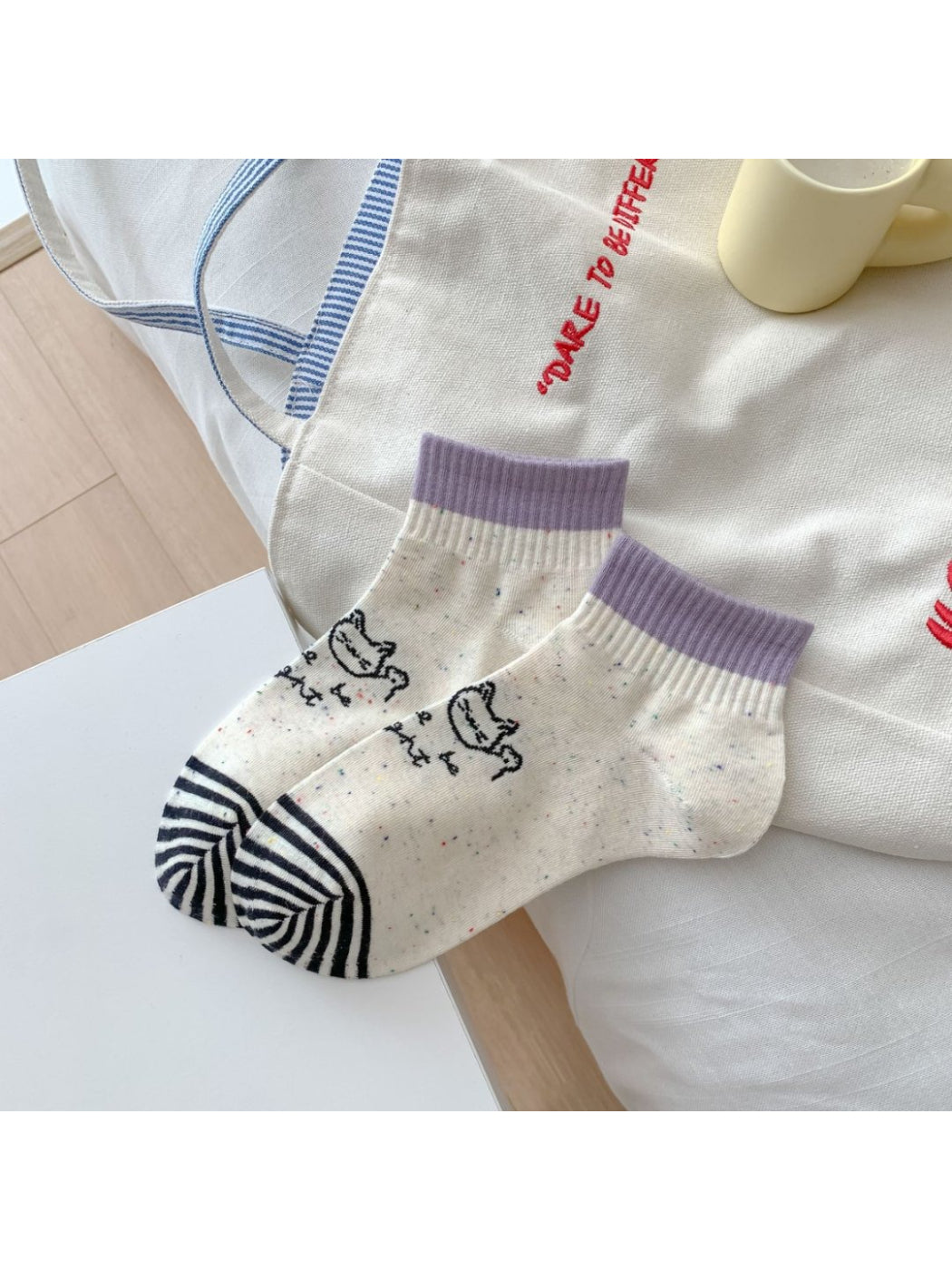 Rufia - Playful Graphic No Show Socks product image 5