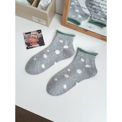 Rufia Soft Spot Pattern Crew Socks folded neatly with visible spot pattern