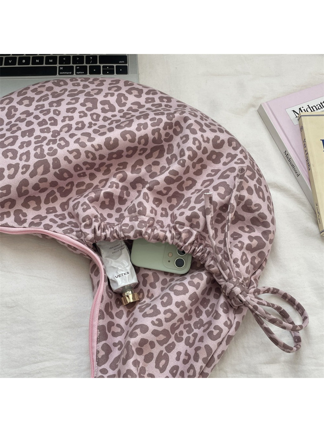 Cosbai - Soft Leopard Print Shoulder Bag
