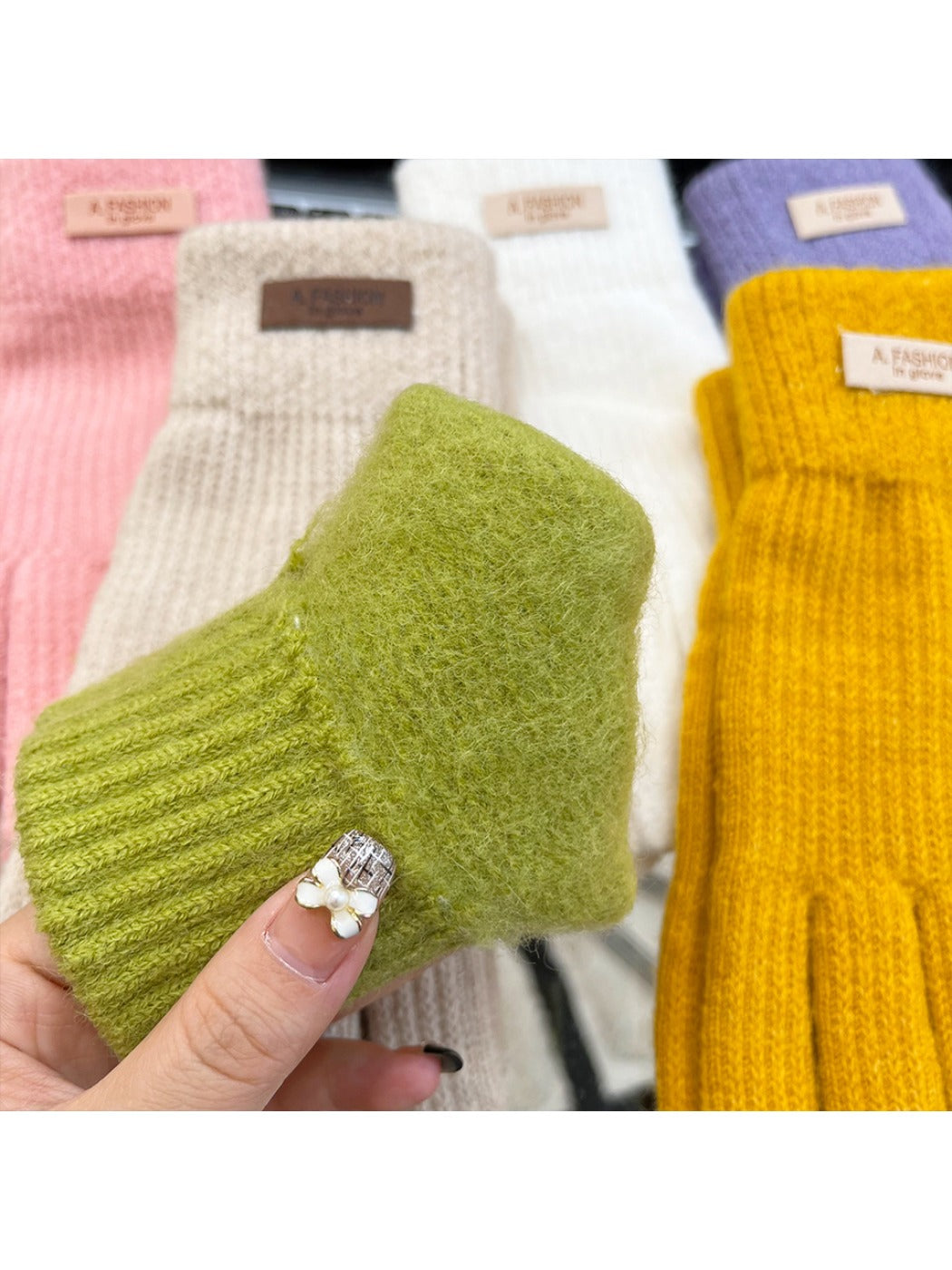 Gloving - Candy Color Touchscreen Knit Gloves
