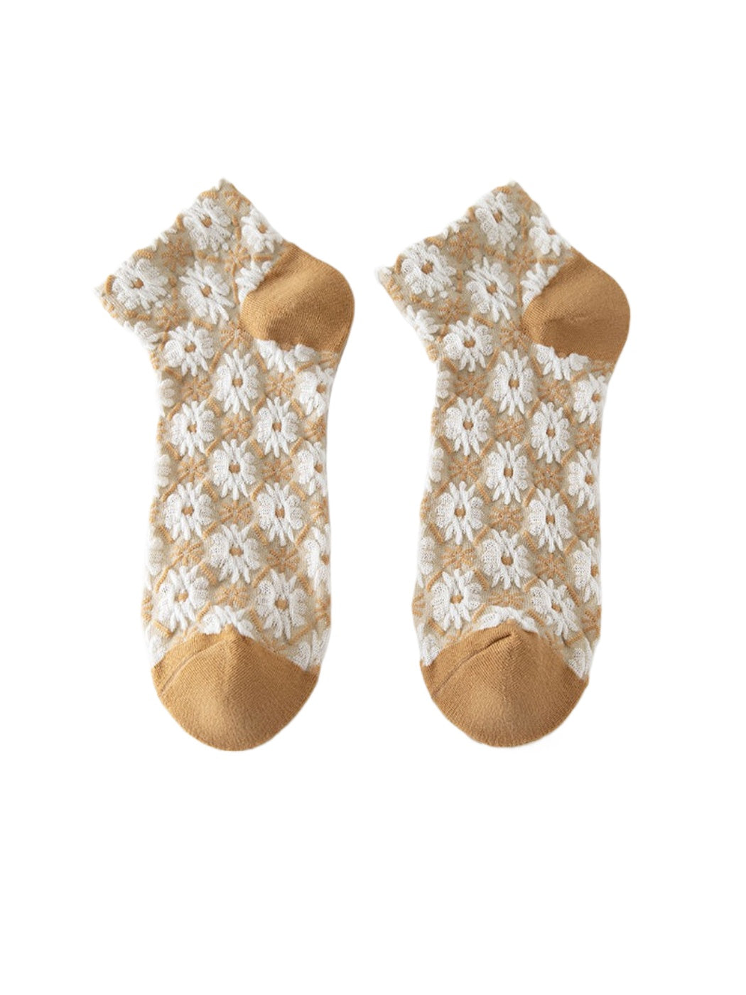 Model wearing Rufia soft knit flower ankle socks with casual shoes