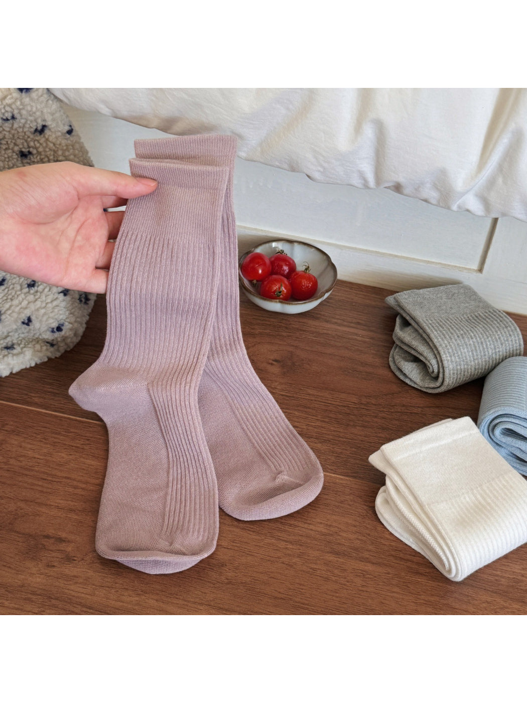 Rufia - Solid Ribbed Everyday Crew Socks