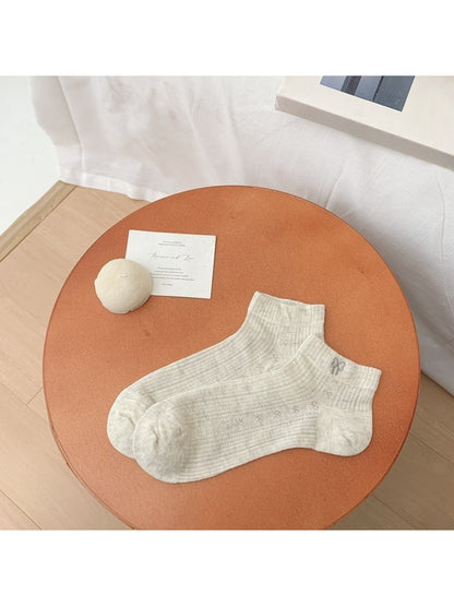 Rufia - Women's Embroidered Bow Ankle Socks