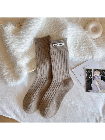 Rufia - Elegant Solid Ribbed Crew Casual Socks