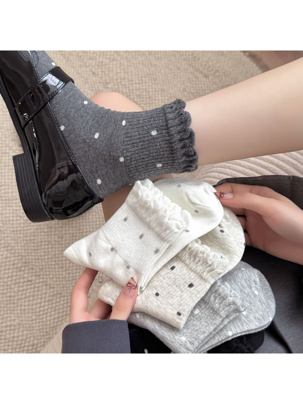 Rufia - Women's Polka Dot Ruffle Socks