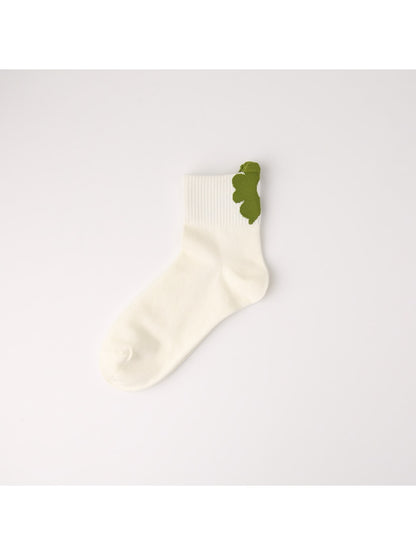 Rufia - Minimal Flower Motif Ankle Socks