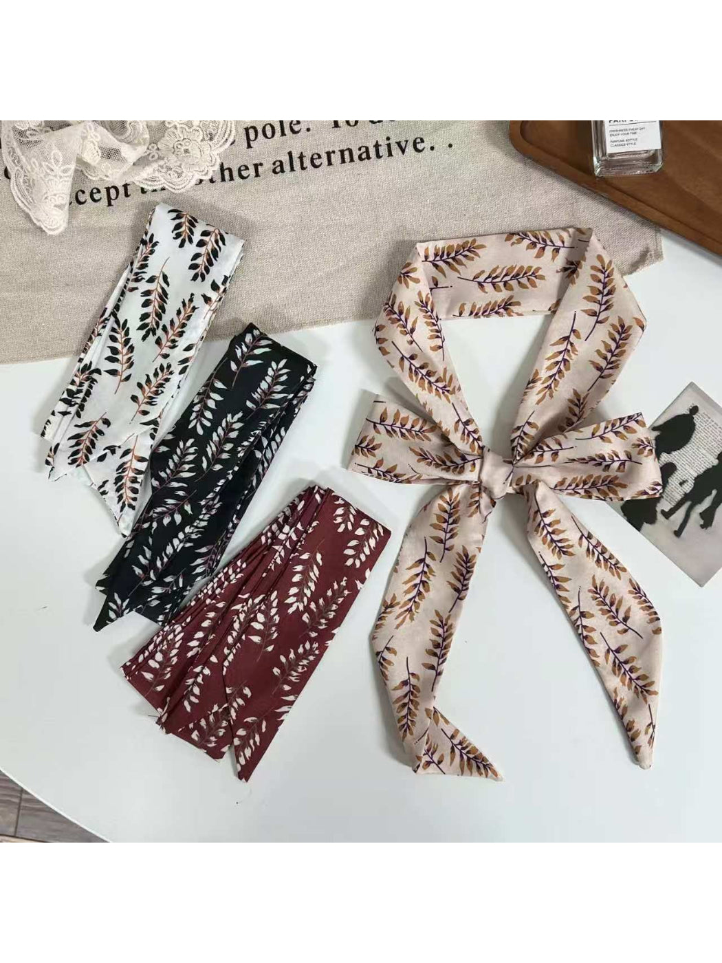 Scarvii Botanical Leaf Skinny Scarf