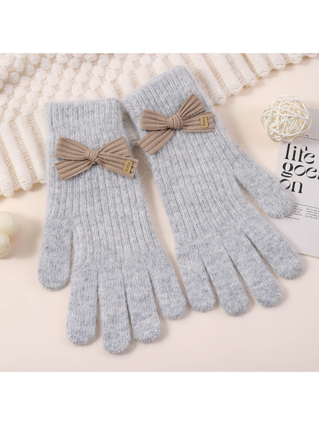 Gloving - Bow Detail Touchscreen Gloves